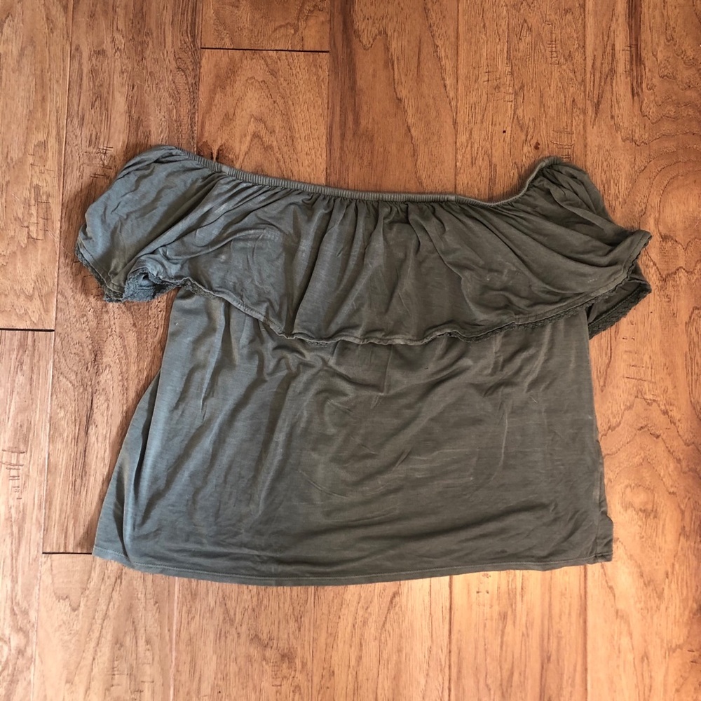 American Eagle Off The Shoulder Top